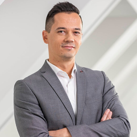 christoph-heumader-foto.1024x1024.jpg  