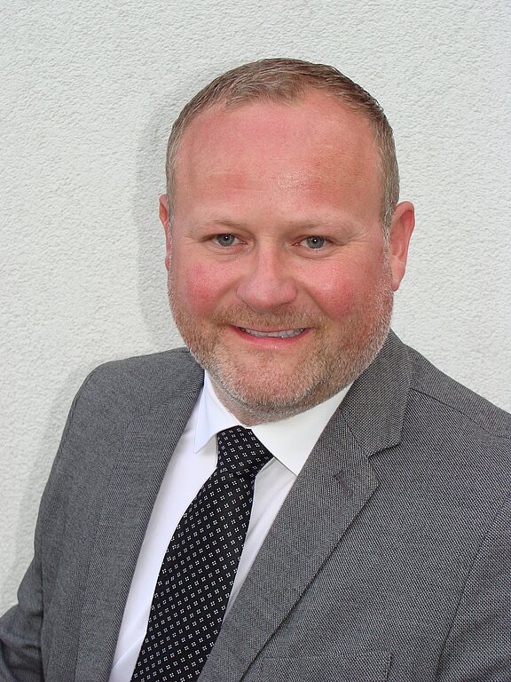 Portrait_Günter_Lorenz_2019.jpg  