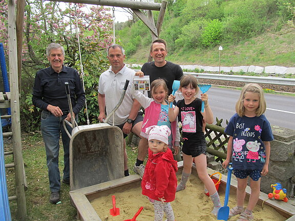Foto_Sandkistenaktion_Kefermarkt.JPG  